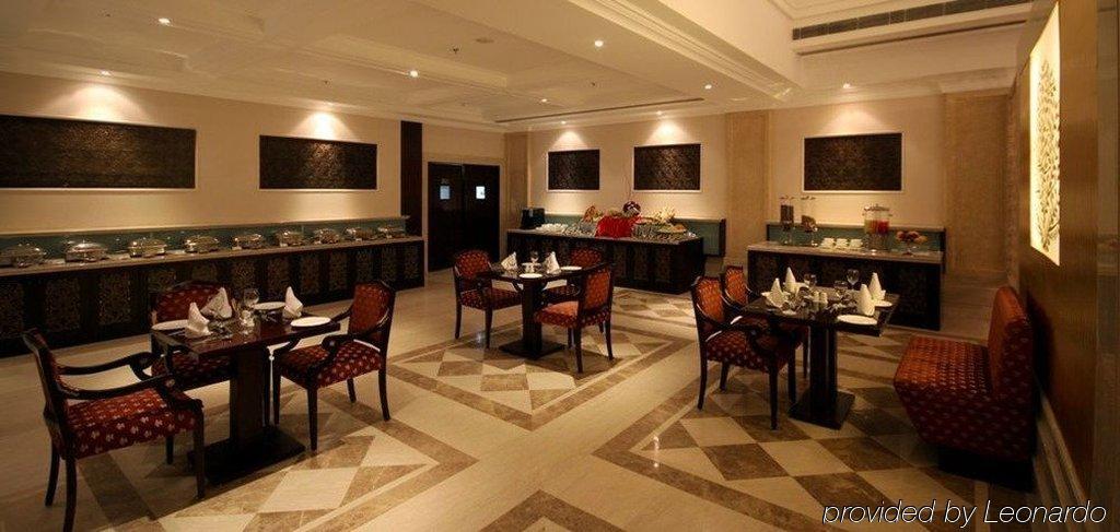 Country Inn & Suites By Radisson, Delhi Satbari New Delhi Restaurant billede